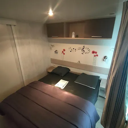 Kamp alanı L'oree Du Bois La Boissiere-de-Montaigu